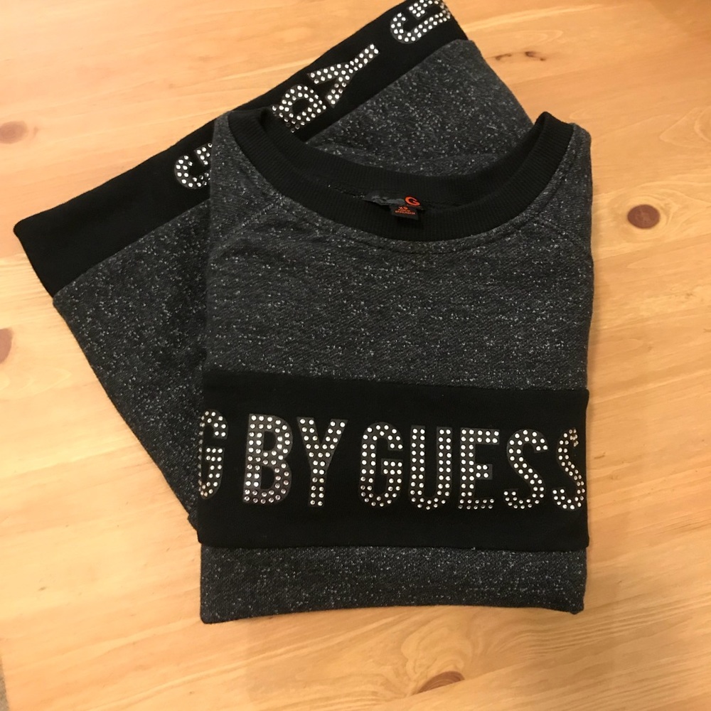 G by Guess set of 2